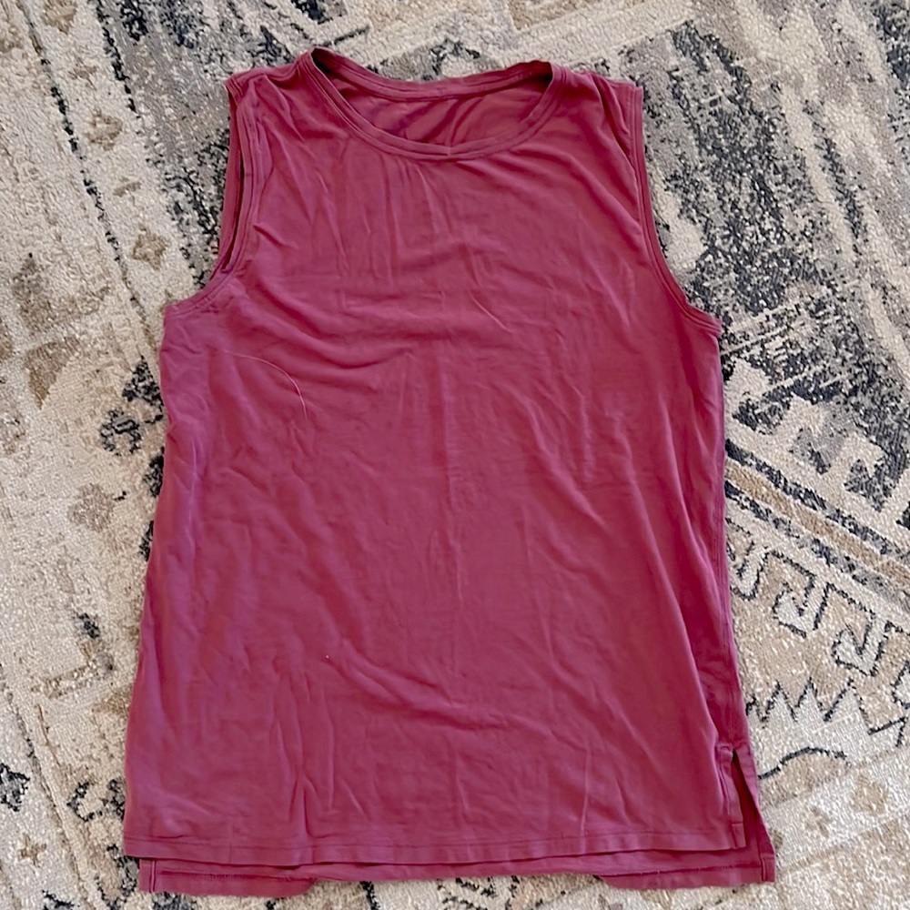 LuLu tank - Size 4